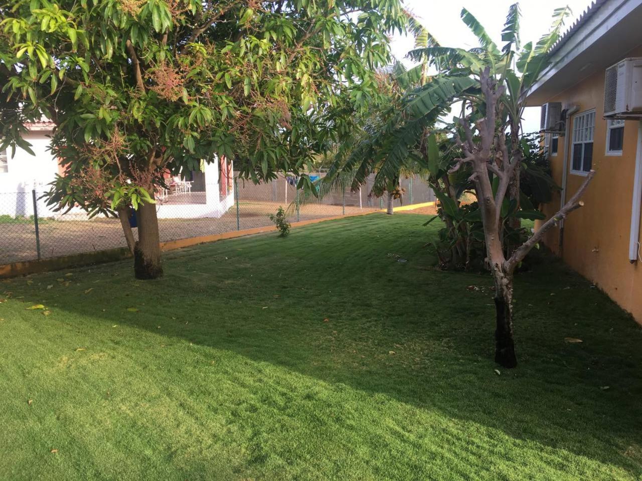 Quinta Villa Willemstad Exteriör bild